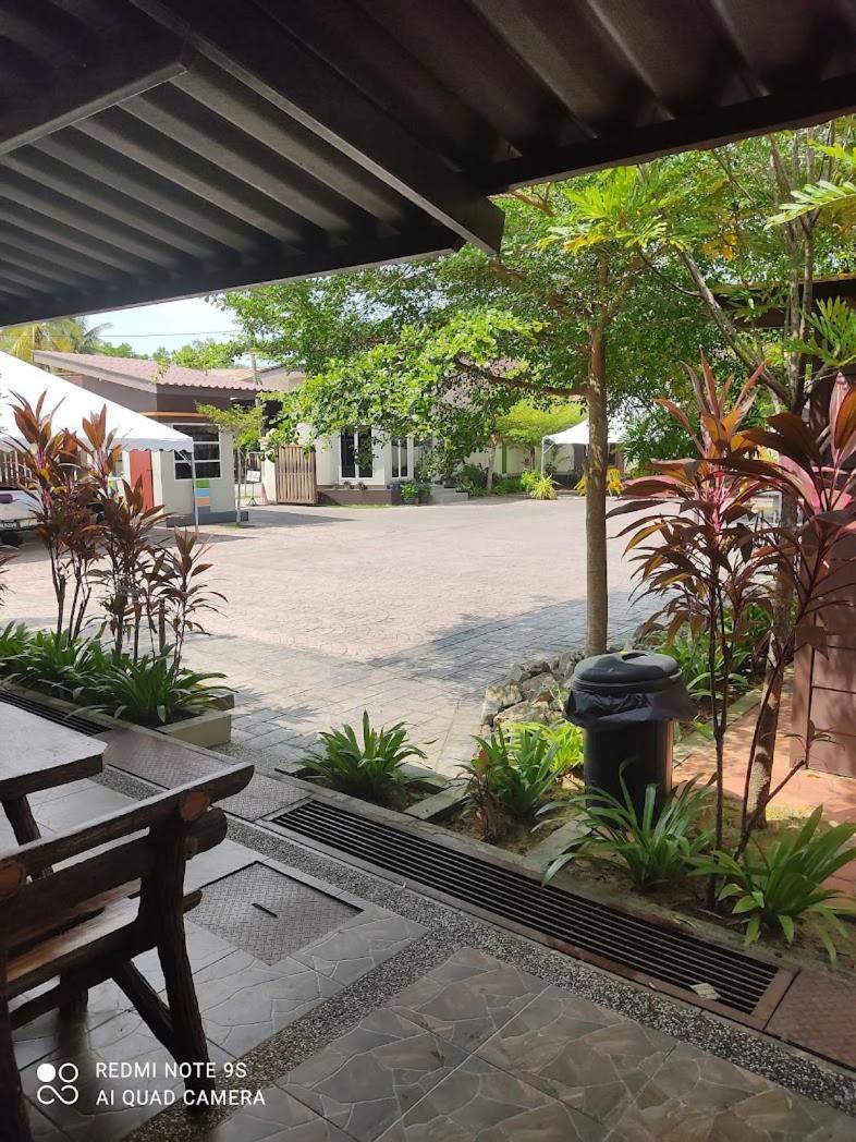 Asfa D Village - Resort - Homestay - Family Room Kemasik エクステリア 写真